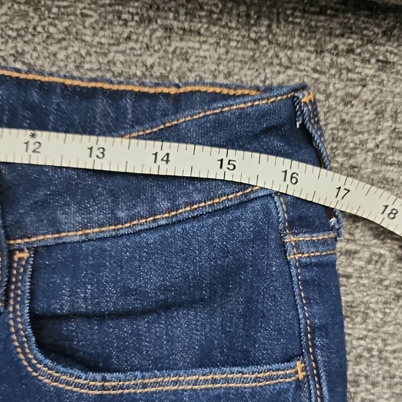 Old Navy Women's Dark Blue Flare Jeans - Picture 4 of 9